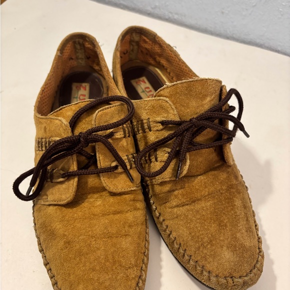 Zune Vintage Moccasins Loafers SZ 11 Handmade Stitched Leather Upper Lace Up - Picture 1 of 6